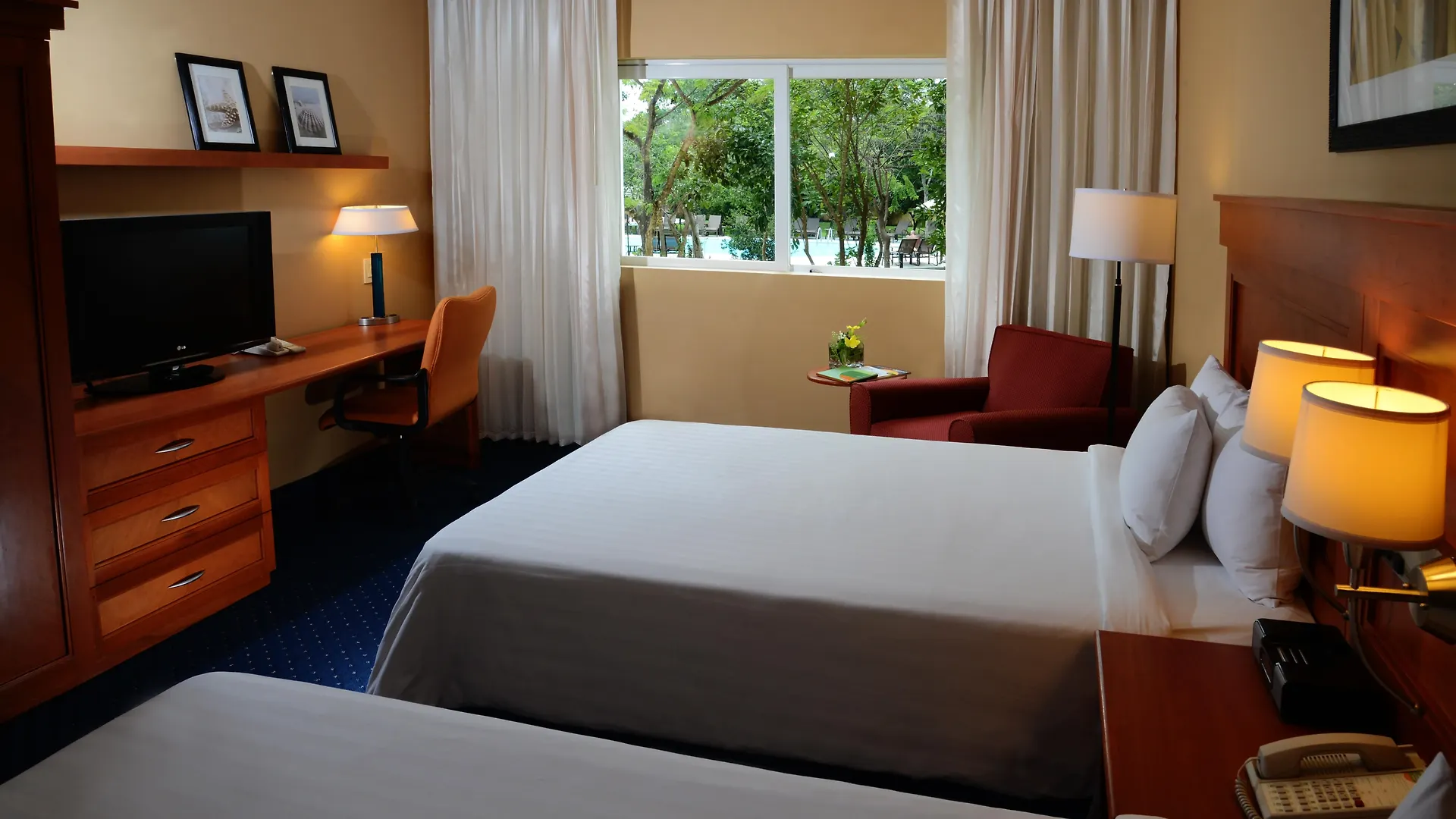 Hotel Courtyard By Marriott Cancun Airport Alfredo V. Bonfil