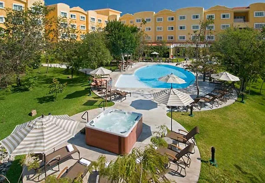 Courtyard By Marriott Cancun Airport Alfredo V. Bonfil Messico