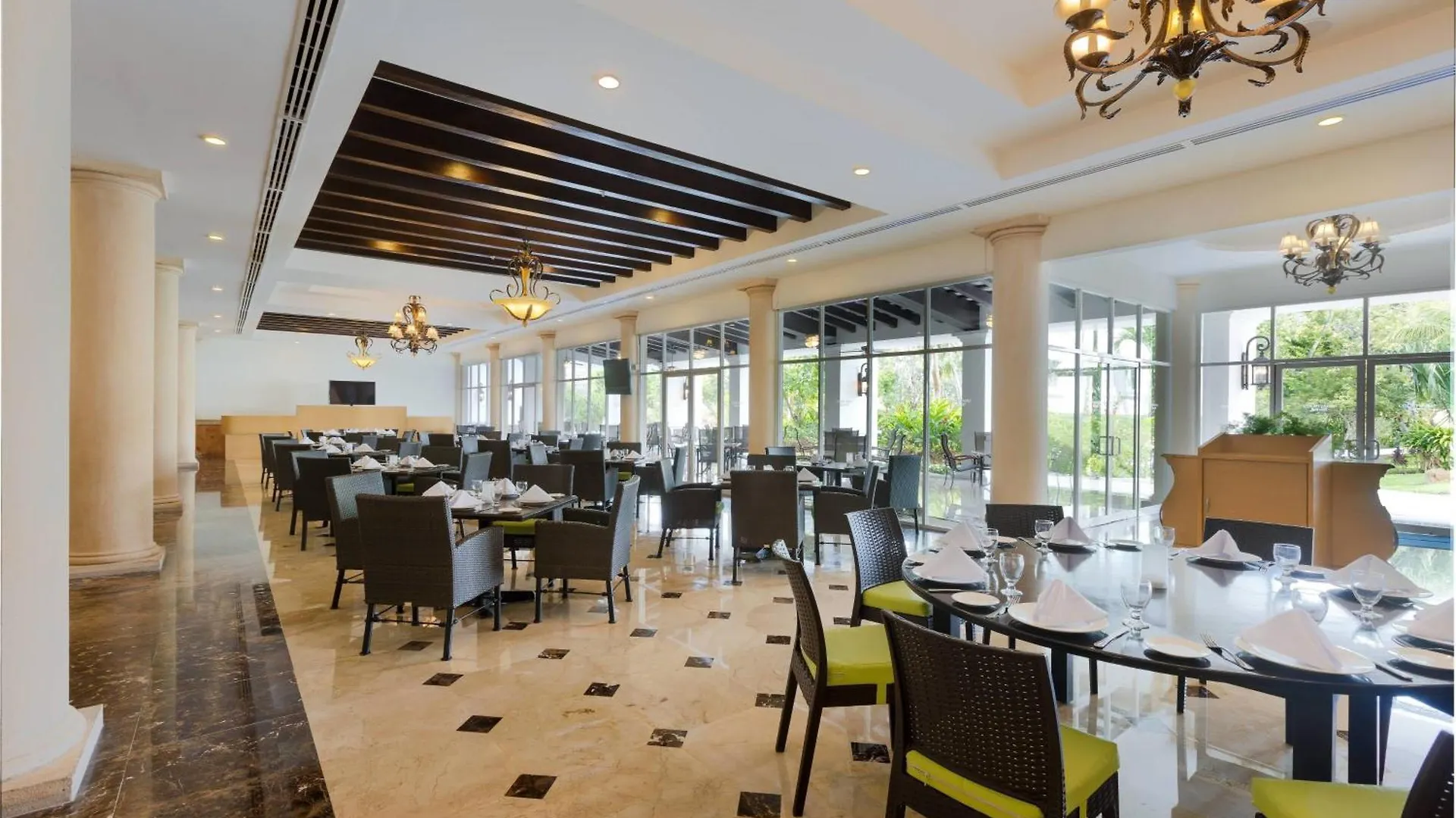 Hotel Courtyard By Marriott Cancun Airport Alfredo V. Bonfil