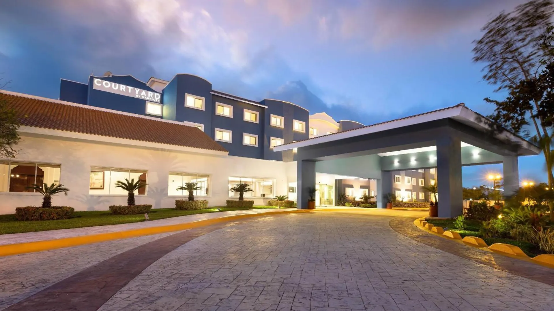 Hotel Courtyard By Marriott Cancun Airport Alfredo V. Bonfil