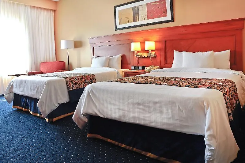 Courtyard By Marriott Cancun Airport Alfredo V. Bonfil