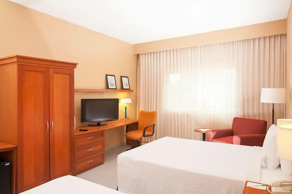 **** Hotel Courtyard By Marriott Cancun Airport Alfredo V. Bonfil Messico