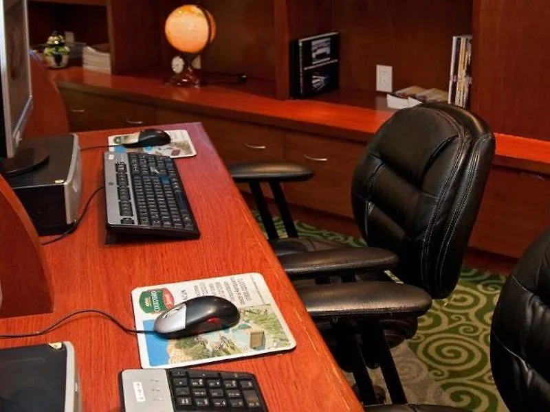 Courtyard By Marriott Cancun Airport Alfredo V. Bonfil 4*,  Mexique