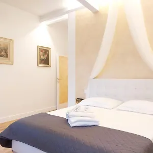 Romito 38 Bed & Breakfast Firenze