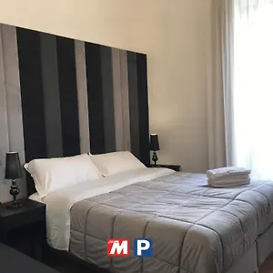 Motta Palace & Affittacamere Motta SantʼAnastasia