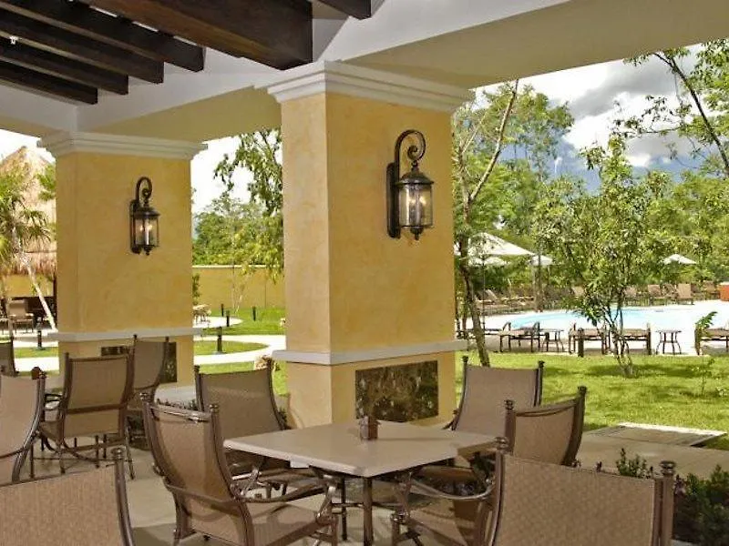 Courtyard By Marriott Cancun Airport Alfredo V. Bonfil Mexique