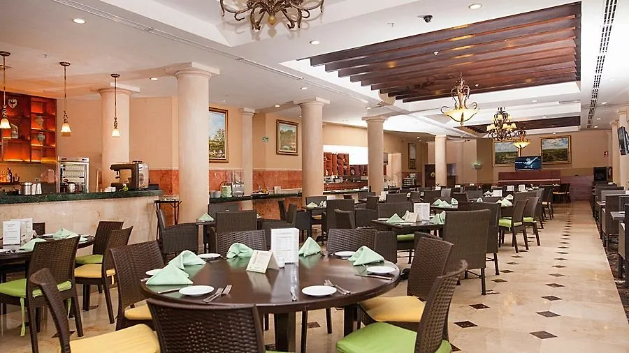Hotel Courtyard By Marriott Cancun Airport Alfredo V. Bonfil
